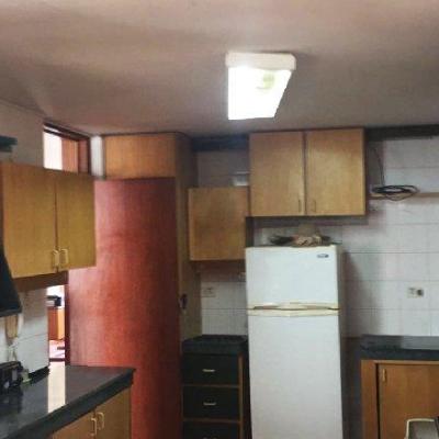 ALQUILER DE CASA DE 2 PISOS EN AV. SANTA VICTORIA